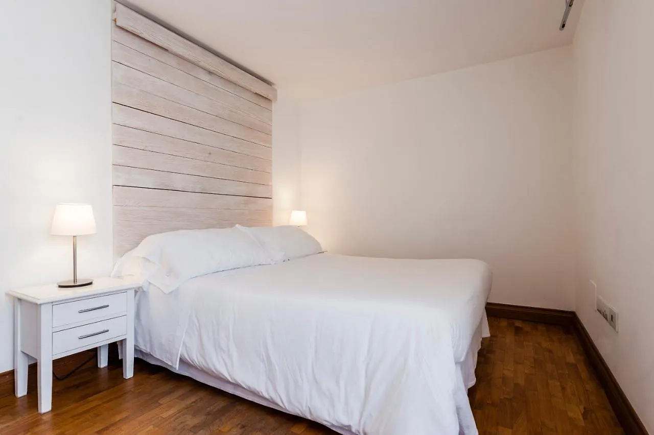 Ferrini Home - Residence 150 Katania Apartament