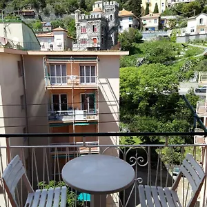 casa-rina.hotelitalianriviera.com/