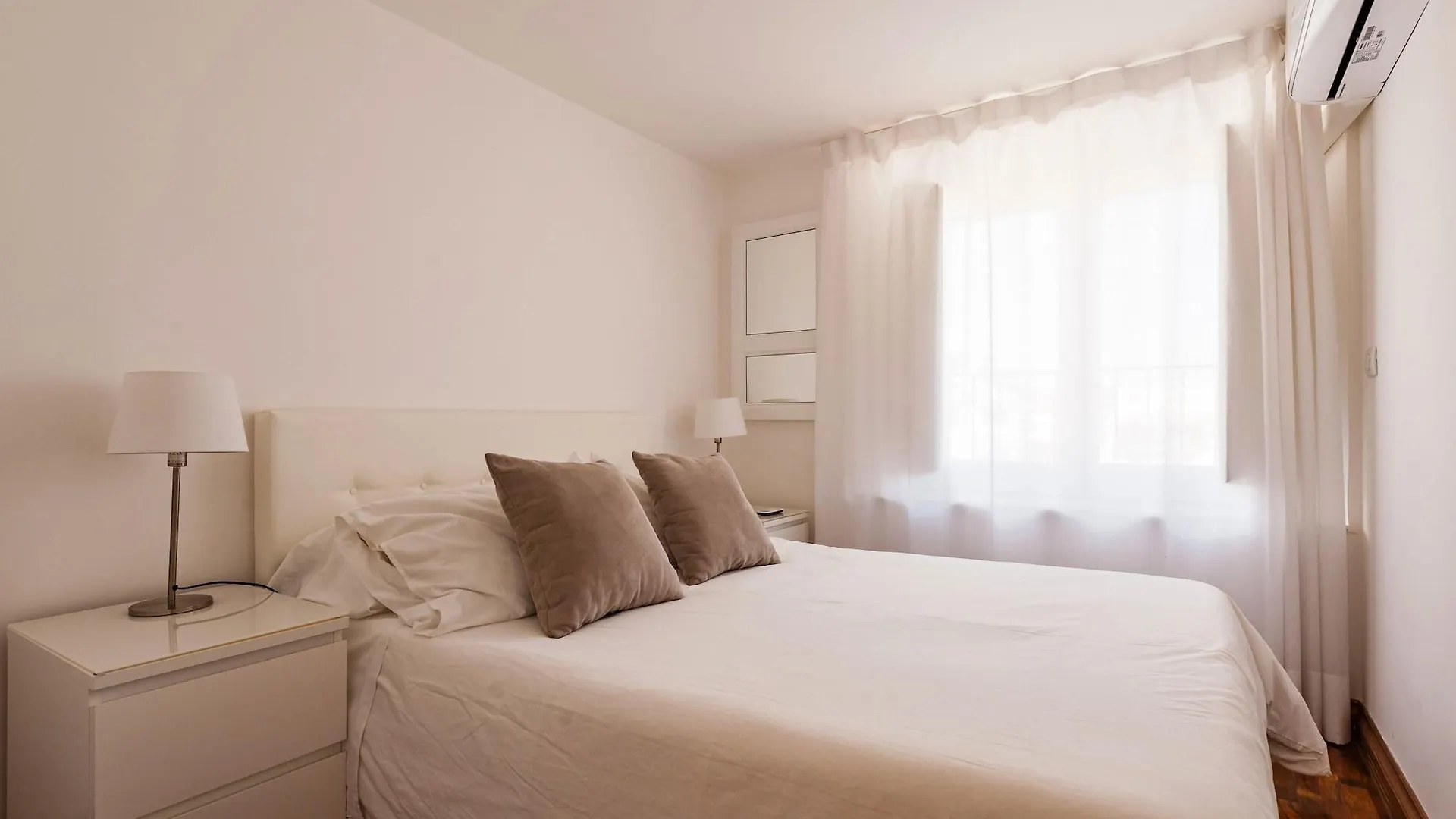 Ferrini Home - Residence 150 Katania 0*,
