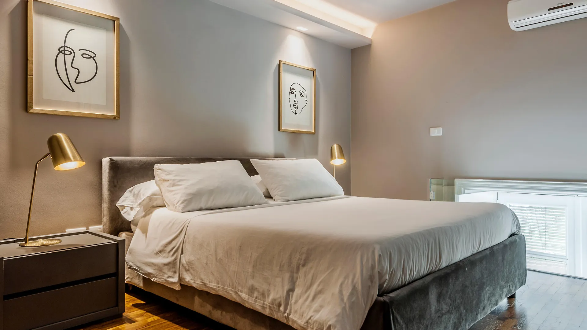 Ferrini Home - Residence 150 Catania