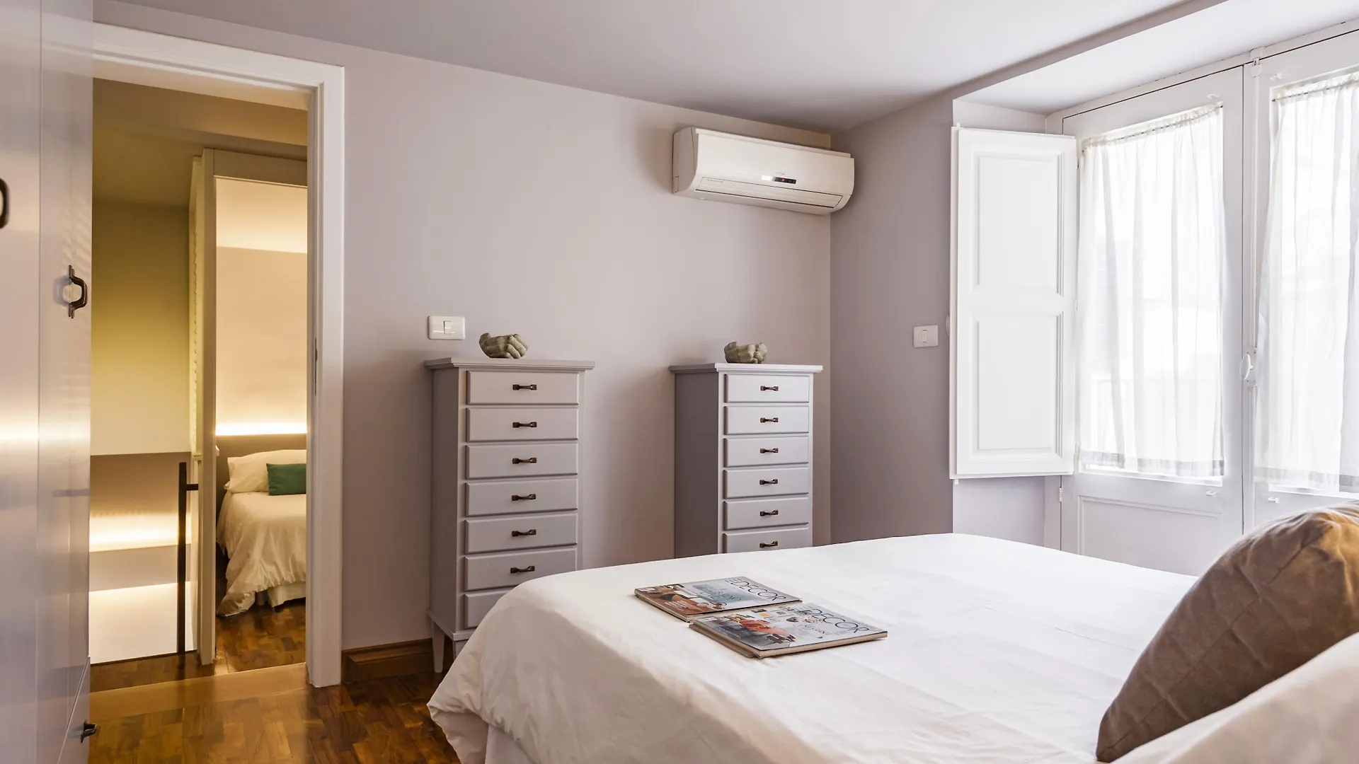 Ferrini Home - Residence 150 Catania