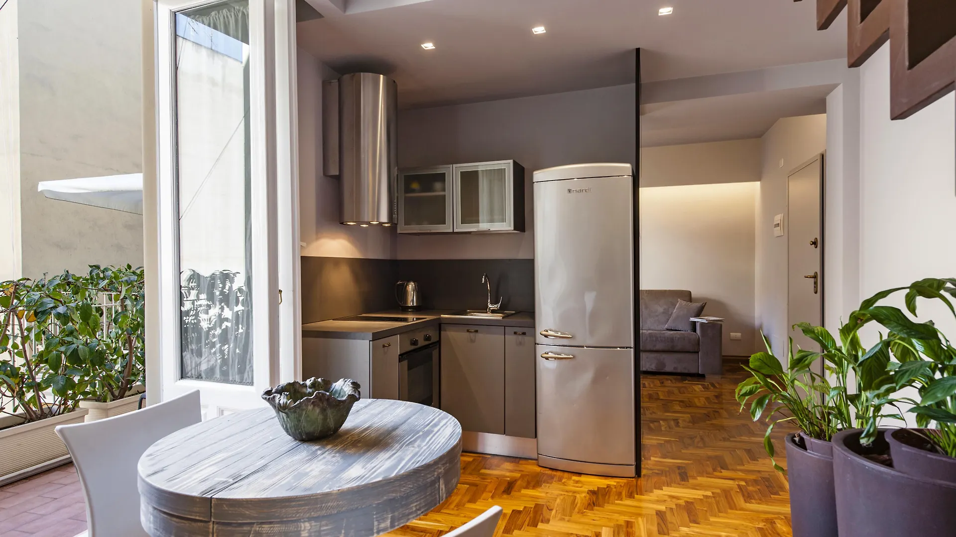 Ferrini Home - Residence 150 Katania Apartament